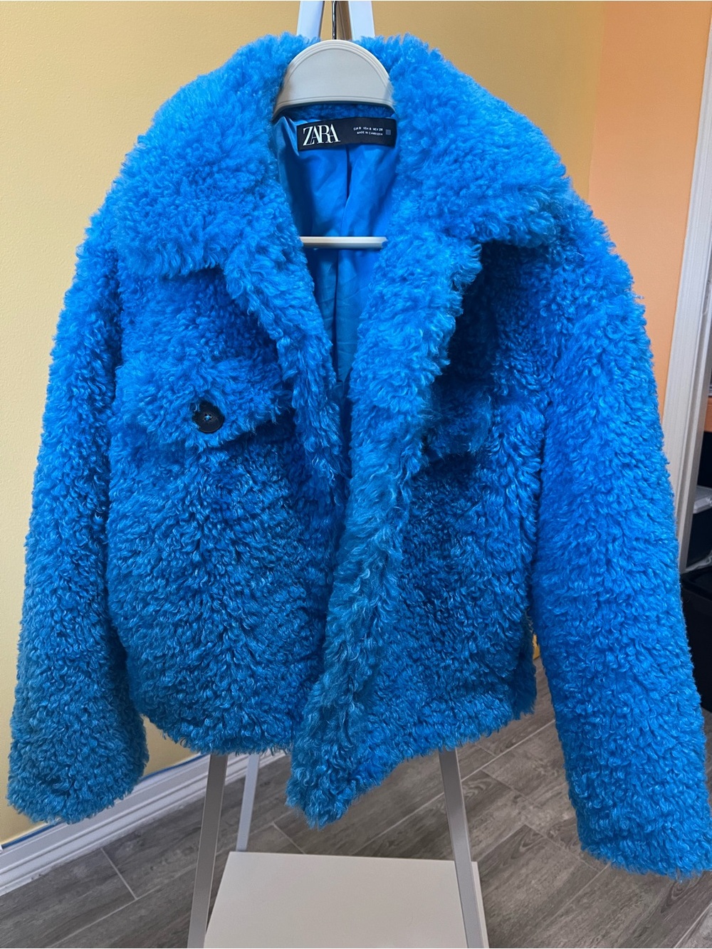 Zara Electric Blue Faux Shearling Puffer Jacket